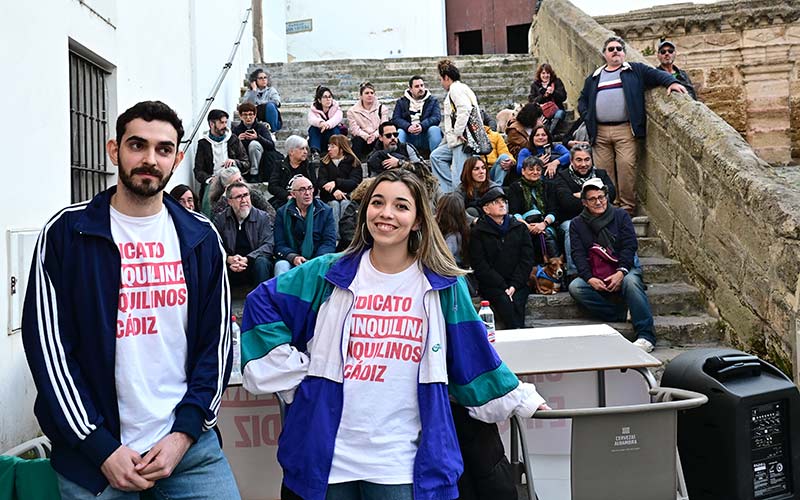 Llegan a Cádiz las brigadas inquilinas: “es fundamental que los vecinos se organicen y desobedezcan las expulsiones de sus casas”