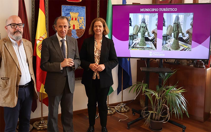 Diversos monumentos y mejoras en el Centro Cultural Las Albinas, entre los proyectos que sumará Chiclana por ser Municipio Turístico