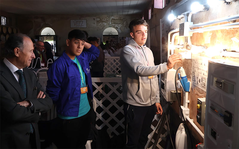 Chiclana celebra su Feria de Empleo y Formación acercando a centros educativos y empresas