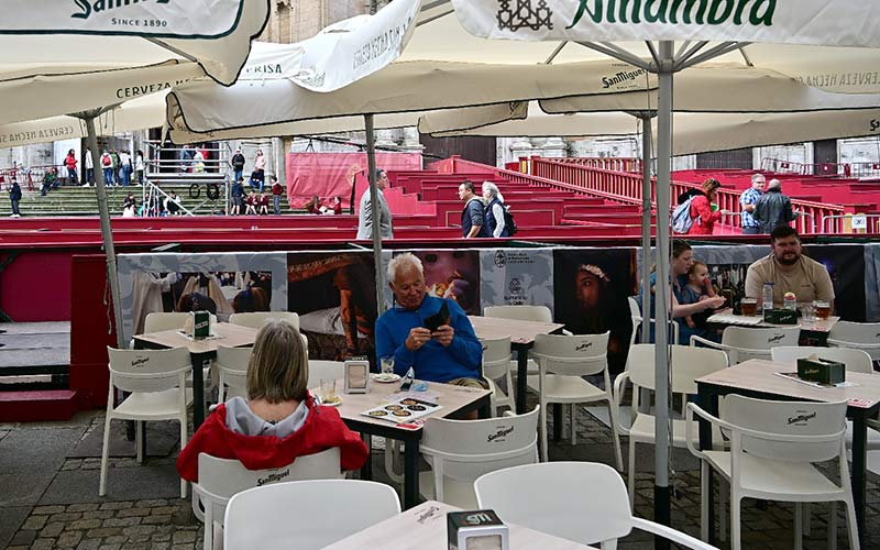 Abril y los servicios impulsan el empleo en Cádiz: 4.756 parados menos y 9.055 nuevos afiliados