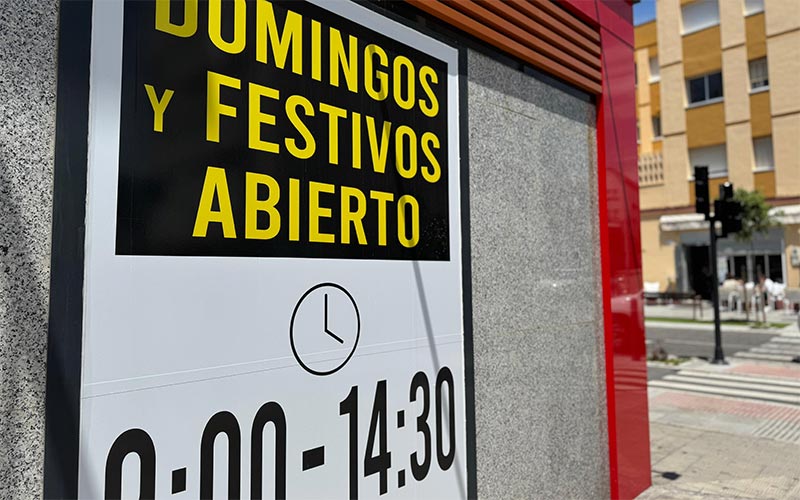 El Ayuntamiento de Rota defiende que la libertad horaria comercial se limite a Costa Ballena