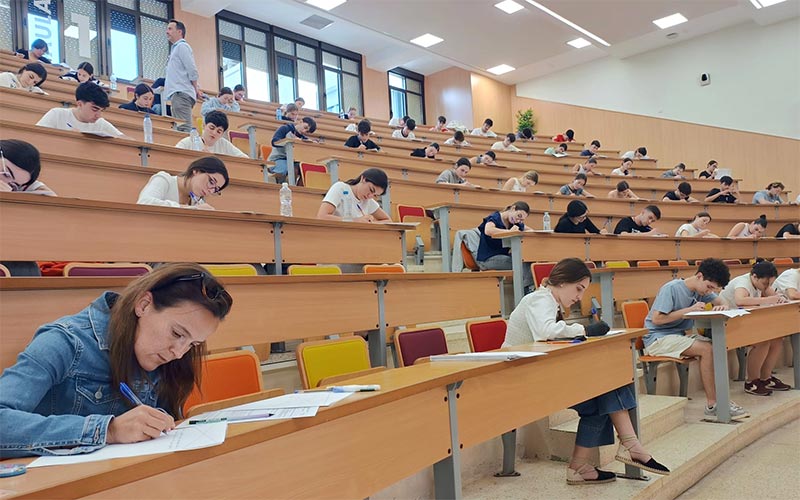 La PAU se estrena en Cádiz con “normalidad”: “no vale con que el alumno memorice, tiene que demostrar que sabe gestionar lo aprendido”