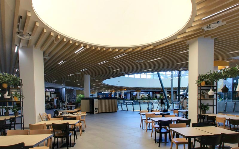 El centro comercial Área Sur reestrena su zona de restauración “más moderna y acogedora”