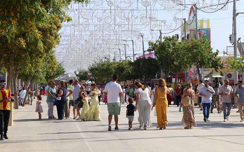 Chiclana despide una Feria de San Antonio 2025 “apoteósica”: “llena, familiar, bonita y segura”