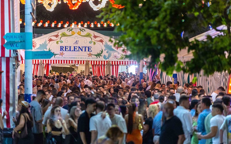 La alcaldesa isleña celebra “una de las mejores ferias desde hace años”; el PP lamenta el “relato precocinado, complaciente y sin autocrítica”