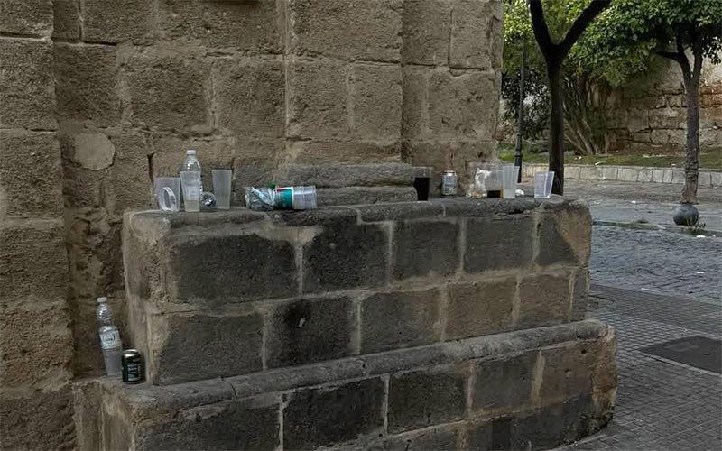 Nueva movilización en El Puerto frente “al turismo de borrachera y el ruido constante”