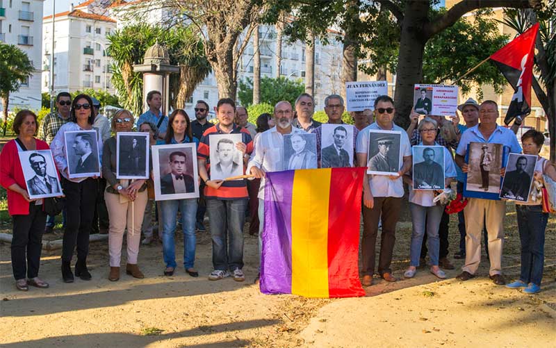 Memorialistas, con el aval de la Fiscalía, promueven la inscripción en el Registro Civil de las víctimas olvidadas del franquismo en Jerez