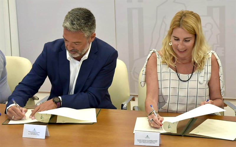 Formalizada la cesión de suelo en Rota para el nuevo centro de salud: la Junta tarda cuatro años en aceptar el reiterado ofrecimiento municipal