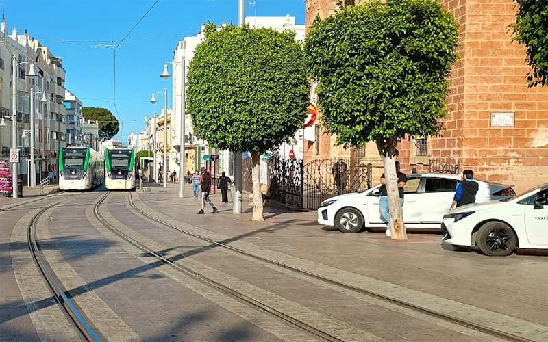 La calle Real y entorno, protagonistas de la demorada Zona de Bajas Emisiones de La Isla