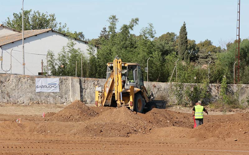 La primera fase del estadio de atletismo de Camposoto podría estar lista en verano de 2026