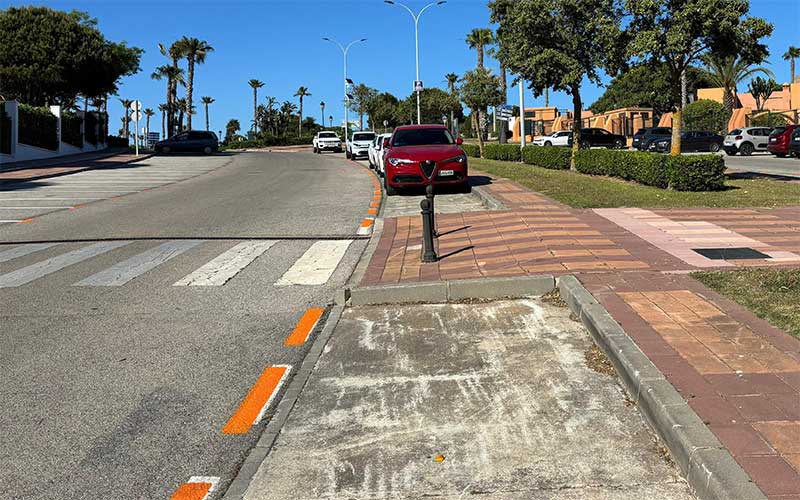 Los veraneantes aportan 1,4 millones de euros para el “funcionamiento” de La Barrosa: “la zona naranja no ha sido perjudicial para el turismo”