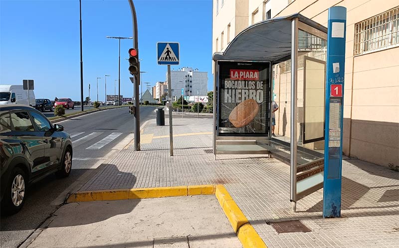 La Isla anuncia, una vez más, sus futuras nuevas marquesinas de bus accesibles y con jardines