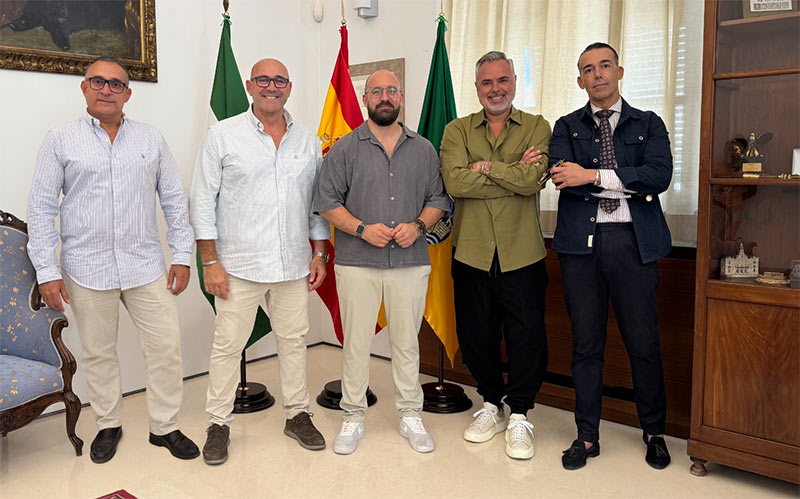 El “arquitecto” del género electrolatino y dos empresarios: los Reyes Magos 2026 de El Puerto