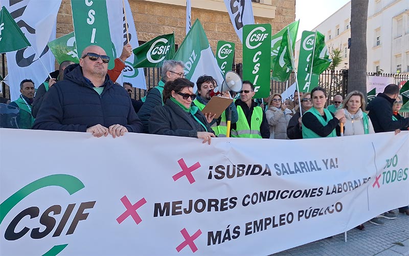 “El Gobierno de España debe 50 millones de euros a los empleados públicos de Cádiz por la congelación de sus nóminas”, según CSIF