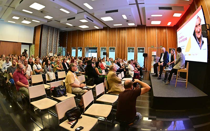 Fernando Romay aconseja a los sénior gaditanos en paro: “no hay que tener miedo al cambio”