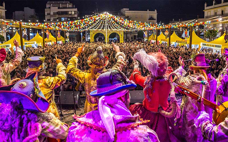 Bienvenido pregonará en 2026 el carnaval de La Isla que “crece como complemento al de Cádiz”