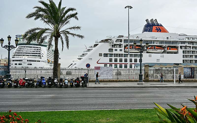 El Puerto de Cádiz bate en octubre su récord de cruceristas en un solo mes, más de 96.000