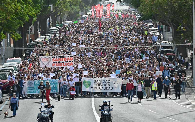 “La privatización mata”: Cádiz también se echa a la calle por una sanidad cien por cien pública
