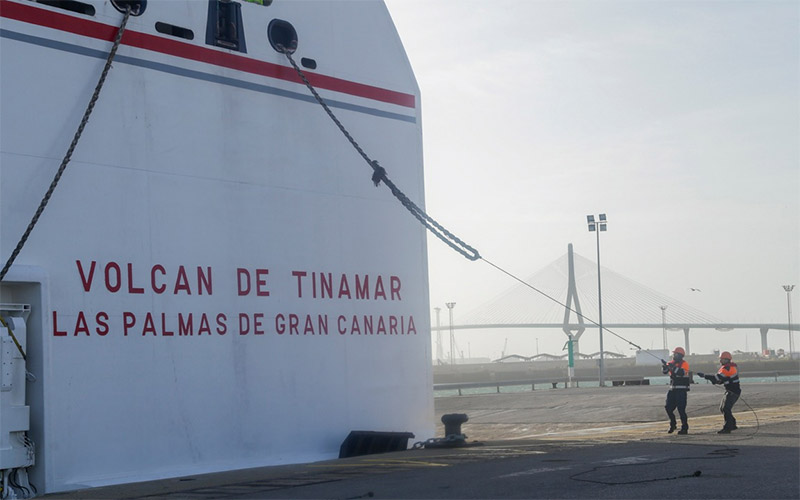 Pillan a un anciano alemán en Cádiz con 14 kilos de oro sin declarar al embarcar hacia Canarias