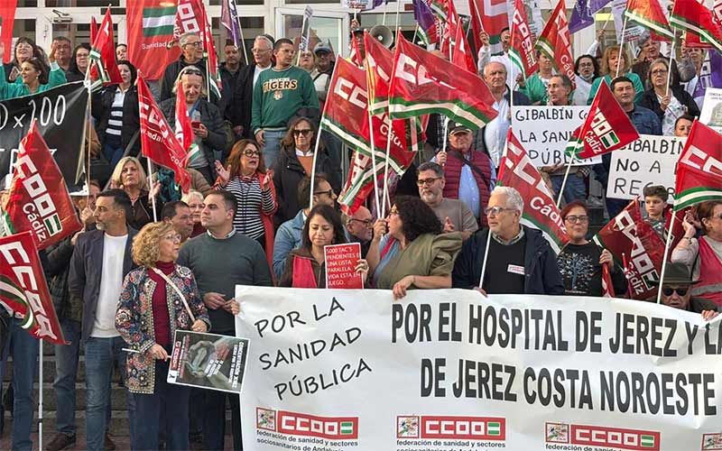 Jerez se moviliza por la sanidad pública y por su hospital, reivindicando “inversión y personal”