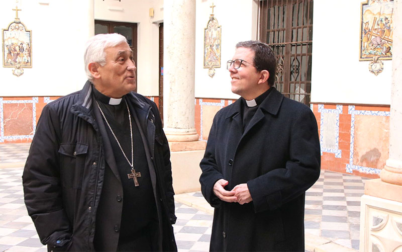 La Diócesis de Cádiz inicia su transición: Roma acepta la renuncia del obispo Zornoza, bajo investigación por pederastia, y nombra a Valdivia