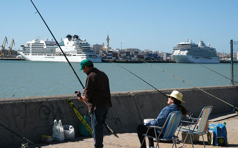 Cada año más cruceros ‘duermen’ en el Puerto de Cádiz: 2025 se cerrará con 72 pernoctaciones