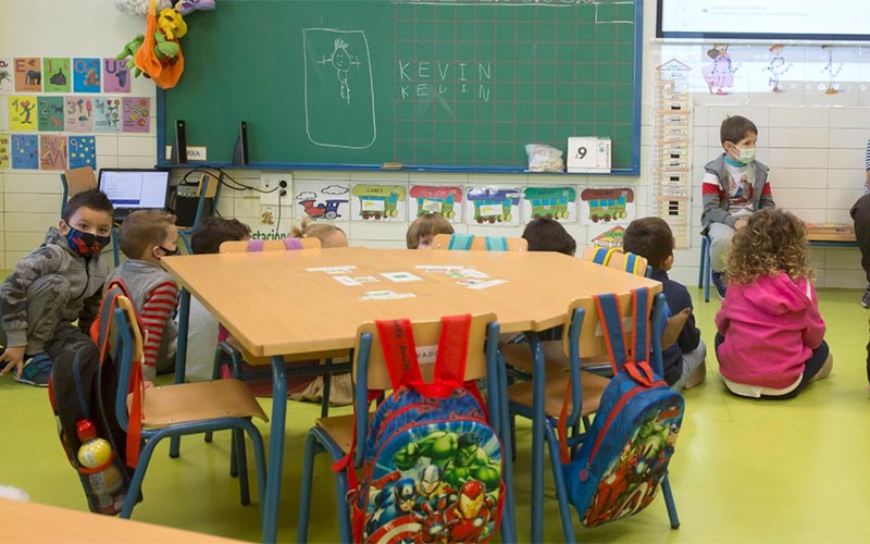El dato de supresión de aulas en Cádiz “vuelve a ser demoledor” para Ustea: 140 clases menos