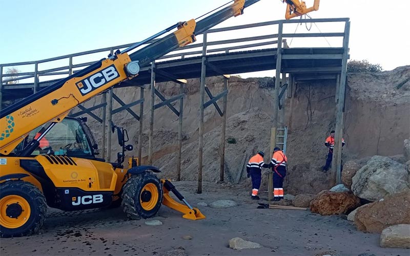 Las playas de Rota ‘sufren’ la borrasca Francis