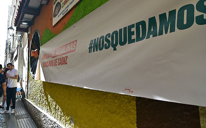 Organización popular frente a la falta de datos oficiales: el Sindicato de Inquilinas de Cádiz lanza una encuesta sobre los alquileres de temporada
