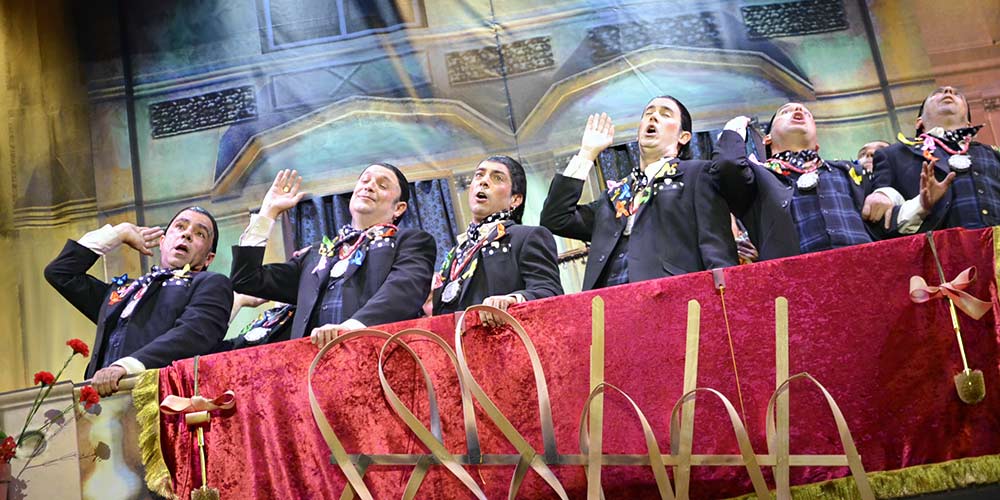 “Y si el Cristo se moja, se mete en arroz”