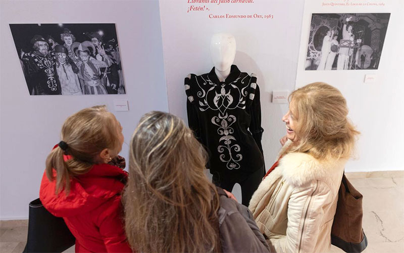 ‘Historia del pregón’, la exposición con la que la Fundación Cajasol en Cádiz celebra el Carnaval