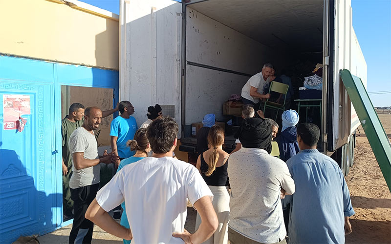 Cádiz Saharauia recoge ya materiales y donaciones para la Caravana por la Paz 2026