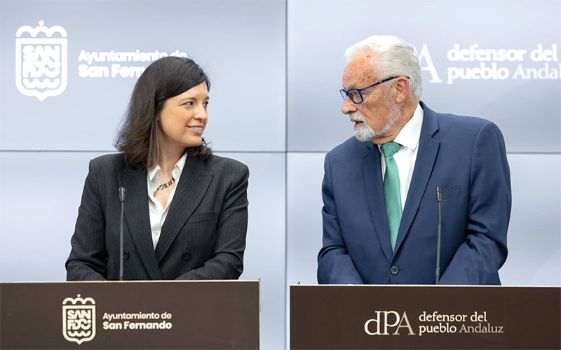 El Defensor del Pueblo Andaluz, “sin colores pero con causas”, toma el pulso a los problemas que afectan también a los vecinos de San Fernando