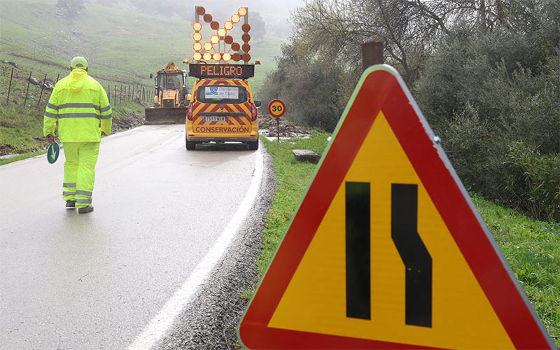 Casi la mitad de las 110 carreteras de la red provincial de Cádiz se vio afectada en el peor momento de los últimos temporales invernales