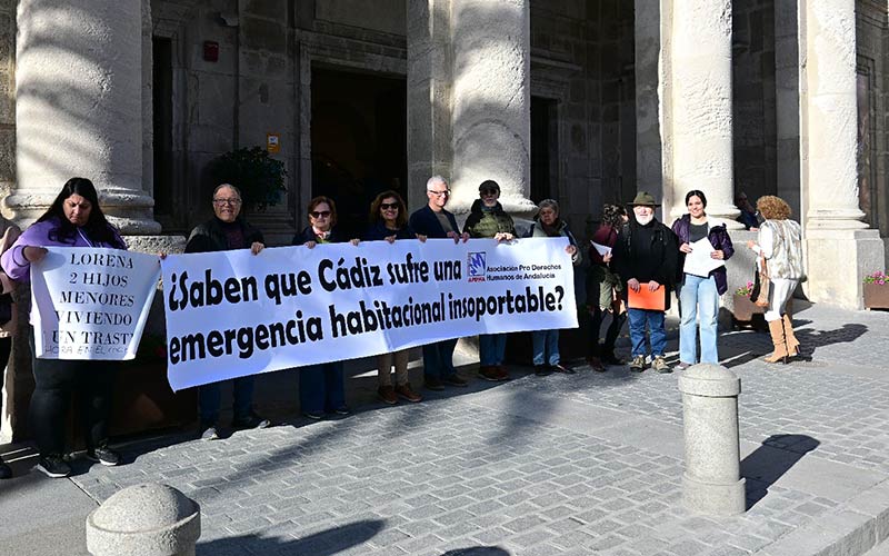 Cádiz se convierte en foro de debate sobre la vivienda social pero “sin contar con los gaditanos ni abordar los problemas reales de la ciudad”