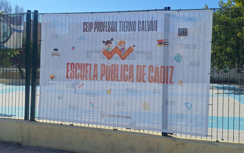 La campaña municipal de apoyo a la escuela pública de Cádiz, tardía y mejorable para Ustea