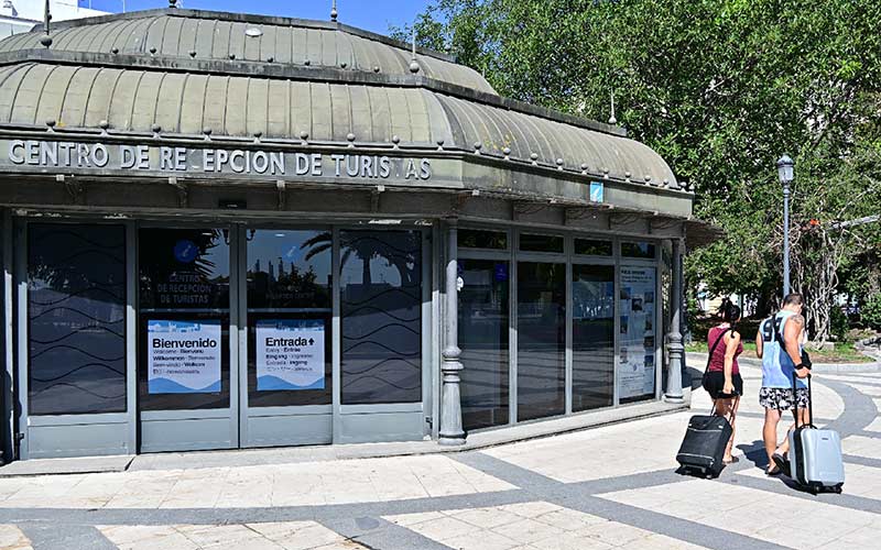 La oportunidad de la tasa turística vuelve al pleno de Cádiz con sendas mociones de PSOE y AIG