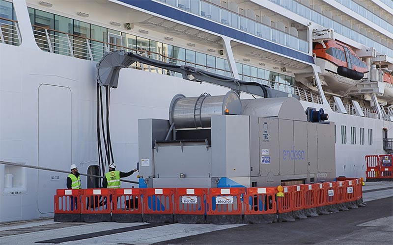 El Puerto de Cádiz se erige como referente nacional en la electrificación de cruceros