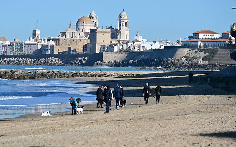 Las playas de Cádiz llegan a su pretemporada “en el mejor estado posible” tras el invierno
