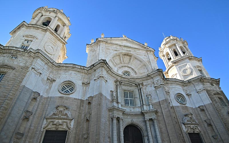La Catedral de Cádiz encara la restauración y adecuación de las dos torres por casi 1,2 millones