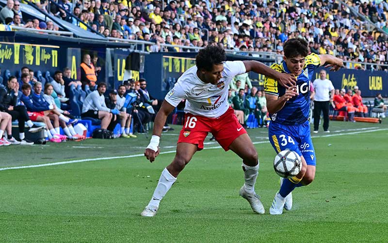 Otra derrota: el empuje final se queda a medias