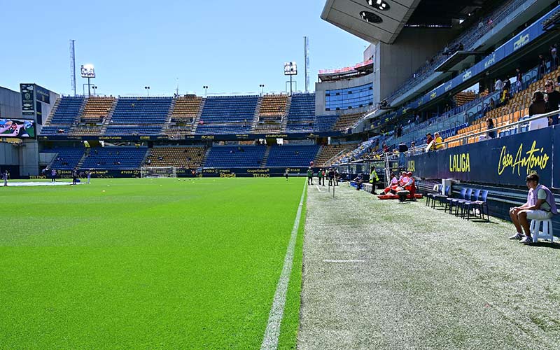 “El Ayuntamiento de Cádiz no puede actuar como mero espectador mientras se comercializa el nombre de su estadio”: exigen transparencia