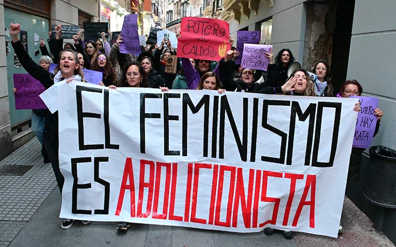 Cádiz formaliza su adhesión a la Red de Municipios Libres de Prostitución y Trata
