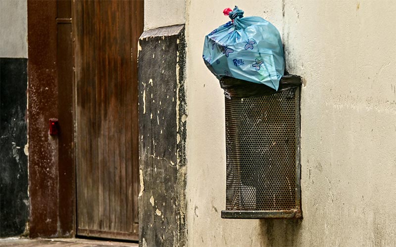 Valoriza ingresa más en Cádiz, pero no mejora ni la limpieza ni las condiciones de los trabajadores