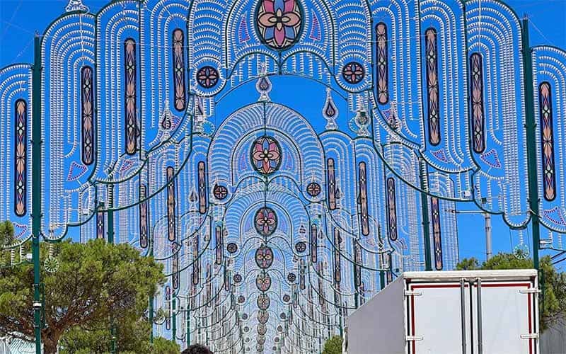 Chiclana levanta el telón de la última feria de primavera de la Bahía, con previsión de levante
