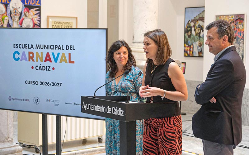 Clases de canto, parodias, guitarra y caja y bombo, entre los contenidos del segundo curso de la Escuela Municipal del Carnaval de Cádiz