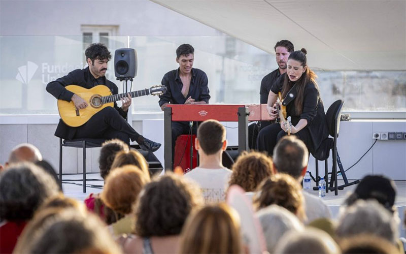 La Terraza de la Fundación Unicaja en Cádiz abre al verano con conciertos, pensamiento y talleres