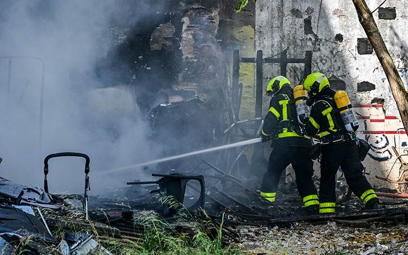 Bomberos de Cádiz alertan de un verano con “mínimos inaceptables” de personal en la mayoría de parques: “no somos superhéroes”