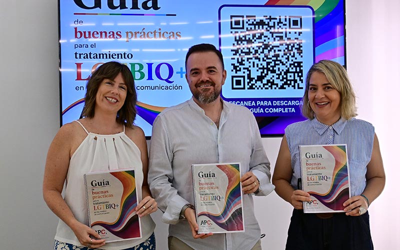 “Precisión y respeto”: la Asociación de la Prensa de Cádiz presenta una guía para mejorar el tratamiento informativo de la realidad LGTBIQ+