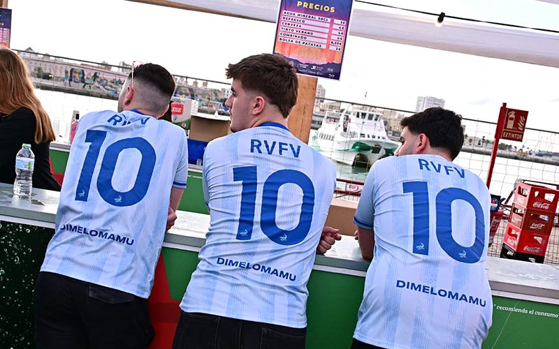 EN FOTOS: Ambiente del concierto de Rvfv en Cádiz